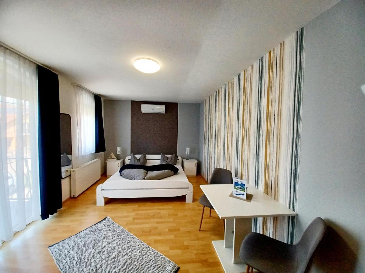 Bed and Breakfast Margret Haus Балатонфюред Экстерьер фото